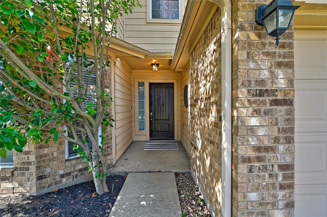 19803 Lindenwick Ct