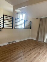 1532 W 1740 N in Clinton, UT - Building Photo