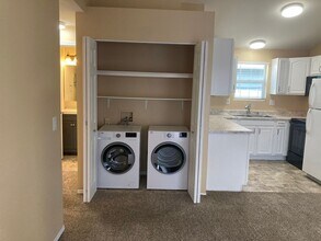 4432 Alderbury St in Eugene, OR - Building Photo - Building Photo