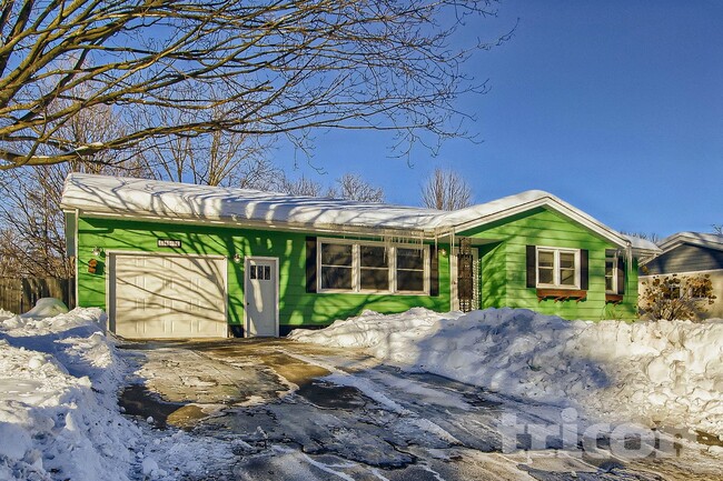 8407 Lower 208th St W in Lakeville, MN - Building Photo - Building Photo