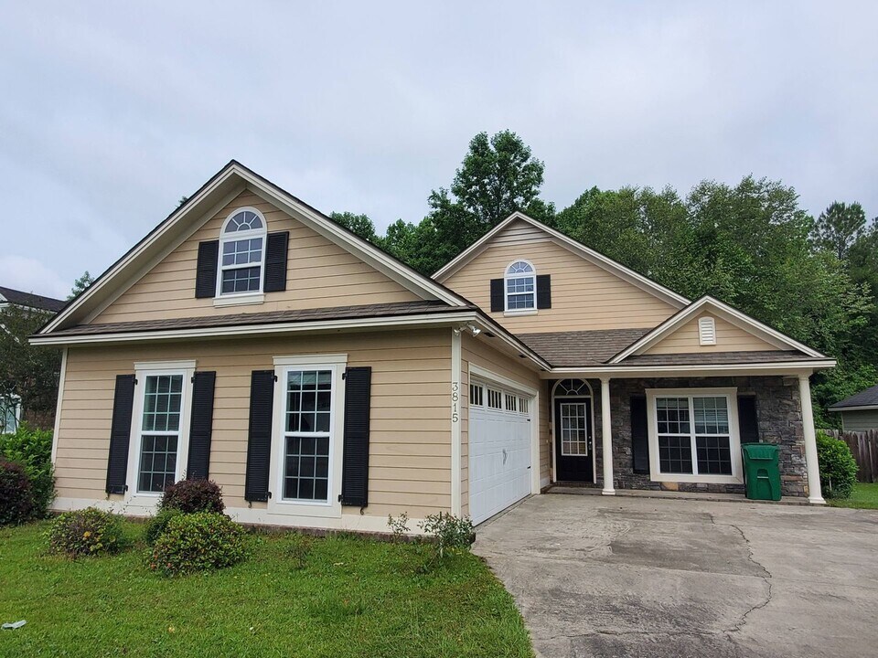 3815 Napa Dr in Valdosta, GA - Building Photo