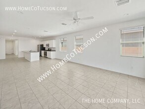 35030 S Stargazer Ave in Red Rock, AZ - Building Photo - Building Photo
