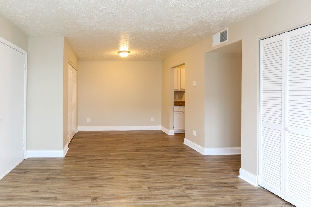 Vines at Saddlebrook Apartments in Richmond, KY