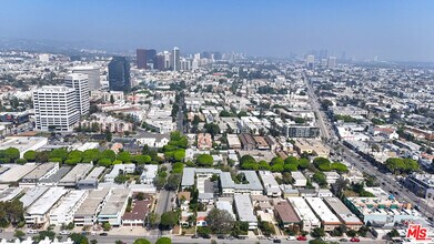 3101 Arizona Ave in Santa Monica, CA - Building Photo - Building Photo