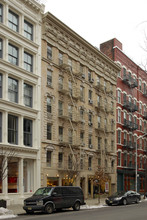 423-425 W Broadway in New York, NY - Building Photo - Building Photo