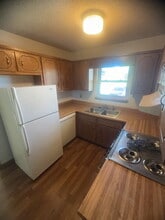 106B Pete Jones Dr in Richlands, NC - Building Photo - Building Photo