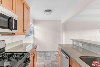 3996 Berryman Ave in Los Angeles, CA - Foto de edificio - Building Photo