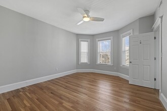 633 E 7th St in Boston, MA - Building Photo - Building Photo