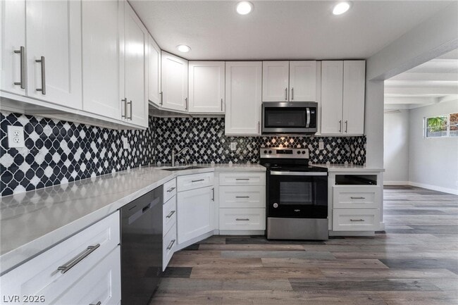 property at 1921 E Franklin Ave