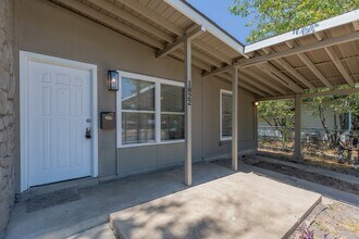 1822 Arroya Vista Dr in San Antonio, TX - Building Photo - Building Photo
