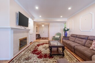 14923 Moorpark St in Sherman Oaks, CA - Building Photo - Building Photo