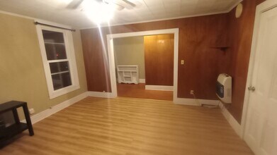 203 W Main St, Unit Apartment 2 in Ridgway, PA - Building Photo - Building Photo