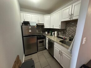 35 Glencoe St, Unit 35 in Boston, MA - Building Photo - Building Photo