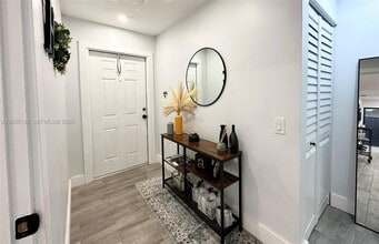 4840 SW 149th Ct in Miami, FL - Building Photo - Building Photo