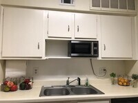 845 Augusta Dr photo'