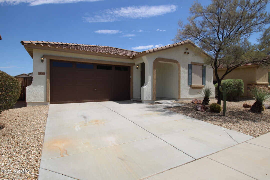 26743 N 175th Ln in Surprise, AZ - Foto de edificio