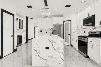 13108 Donegal Way in Houston, TX - Building Photo - Building Photo