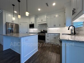 791 Dixon St in Centerton, AR - Building Photo - Building Photo