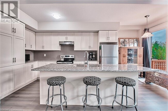property at 288 Glover Rd