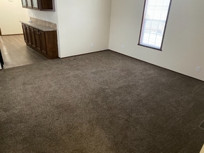 1817 Aldrin Ct in Milford, MI - Building Photo - Building Photo