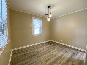 482 Sharon Dr in Memphis, TN - Building Photo - Building Photo