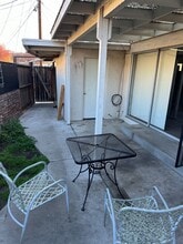 2102 College Ave in Modesto, CA - Building Photo - Building Photo