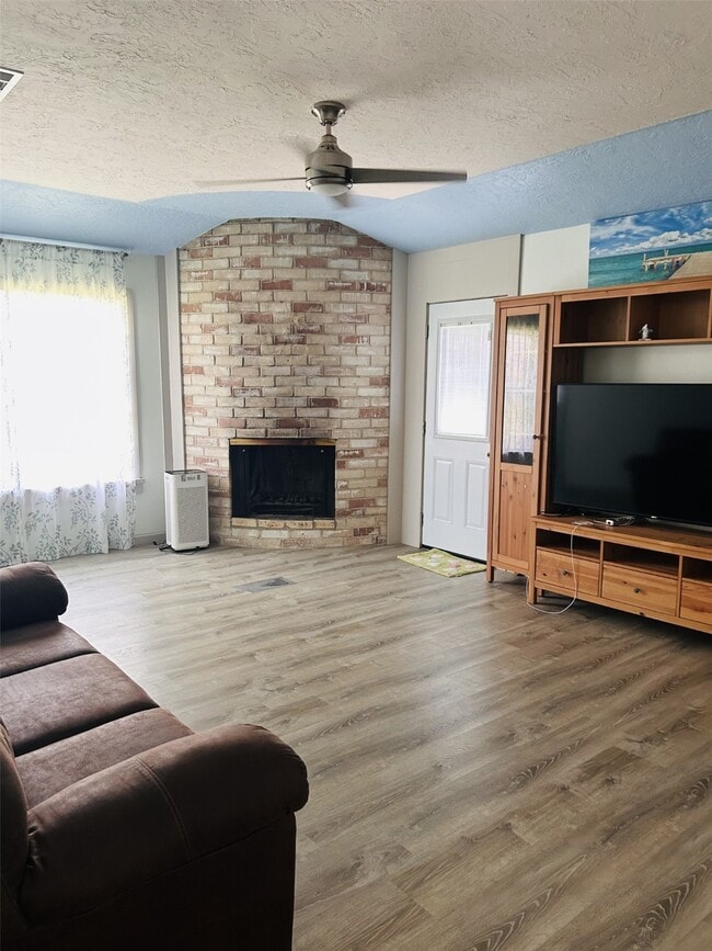 property at 31 Back Bay Cir
