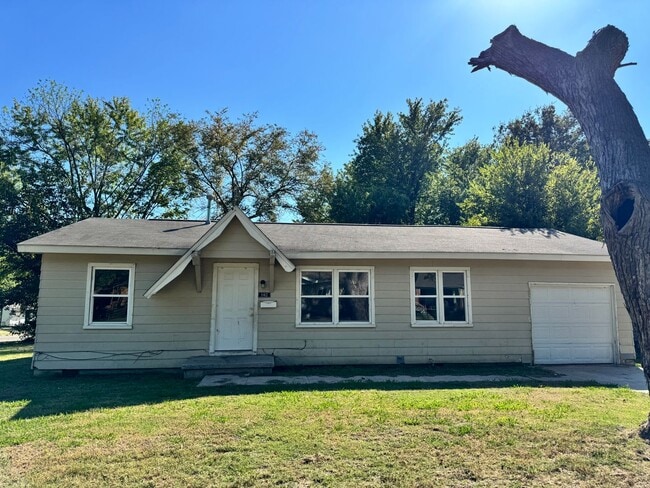 property at 102 W 65th Pl N