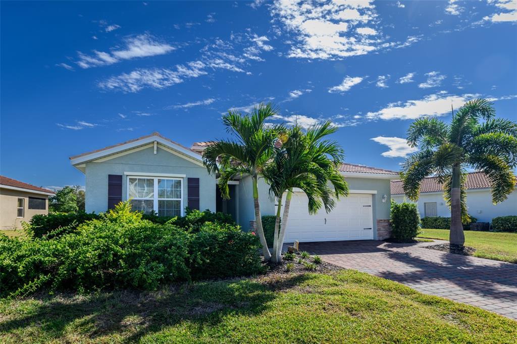 24456 Riverfront Dr in Punta Gorda, FL - Building Photo