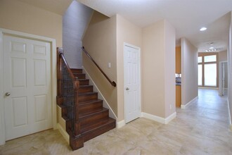 8911 Silent Willow Ln in Sugar Land, TX - Building Photo - Building Photo