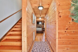 592 Gordon Rd in Newnan, GA - Building Photo - Building Photo
