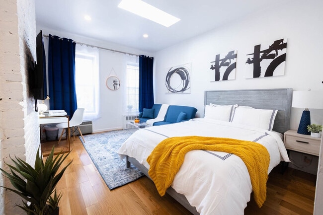 240 E 26th St in New York, NY - Building Photo - Building Photo