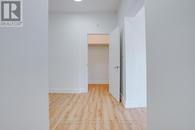 200-200 King St in St Catharines, ON - Building Photo - Building Photo