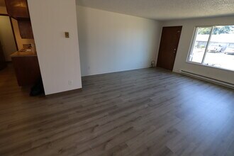 4732 Cougar Ct SE, Unit 4734- in Salem, OR - Building Photo - Building Photo