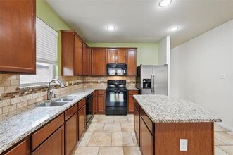 12409 Lonesome Pine Pl in Fort Worth, TX - Building Photo - Building Photo
