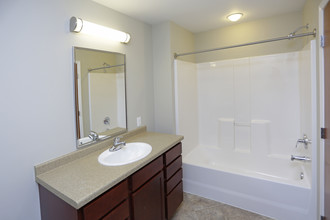 Cityscapes Plaza Residential in Fargo, ND - Building Photo - Interior Photo