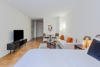 30 Park Ave in New York, NY - Foto de edificio - Building Photo