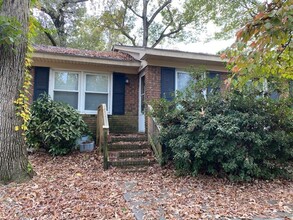 1200 E 14th St-Unit -Unit B in Greenville, NC - Building Photo - Building Photo