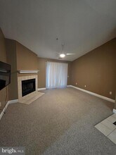 2809 Waters Edge Dr in Newark, DE - Building Photo - Building Photo