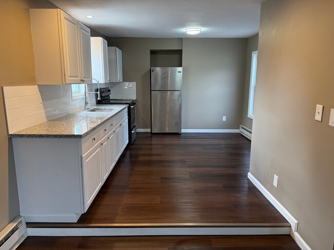 680 Main St, Unit 1R