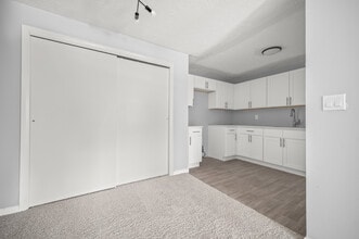 Maple Heights in New Britain, CT - Building Photo - Building Photo