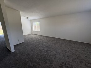 1656 Ontario St in Fairfield, CA - Building Photo - Building Photo