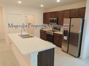 1214 Salisbury Dr in Winter Haven, FL - Building Photo - Building Photo