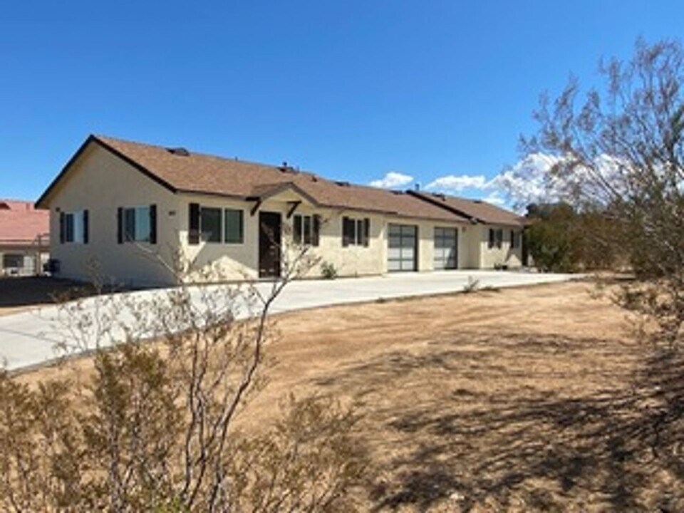 61809 Valley View Cir in Joshua Tree, CA - Building Photo