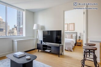420 E 54th St in New York, NY - Building Photo - Building Photo