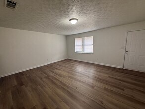 1030 Cantrell Ln in Bogart, GA - Building Photo - Building Photo