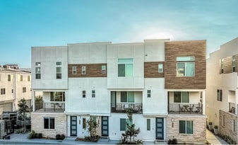 14311 Claro Way, Unit Room #1 in Gardena, CA - Building Photo