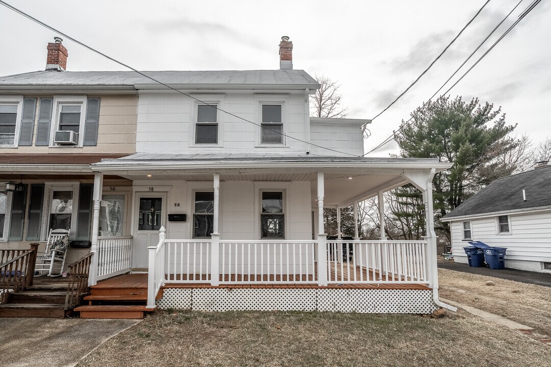 58 Egbert St in Pemberton, NJ - Building Photo