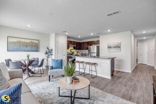 6426 Sweetbay Ln in Jacksonville, FL - Building Photo