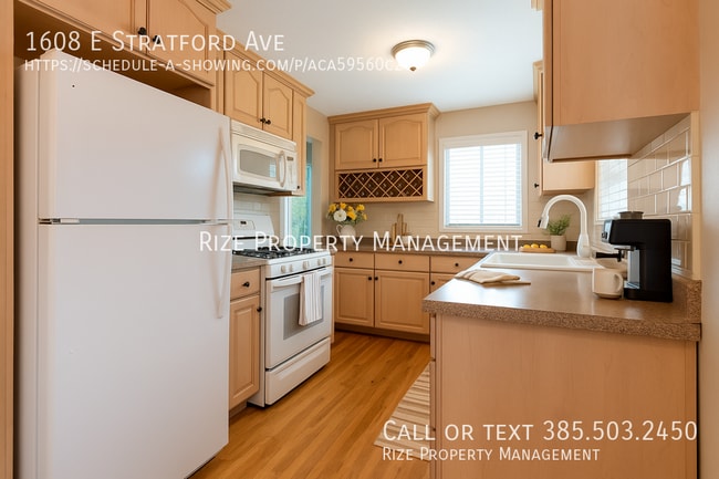 property at 1608 E Stratford Ave